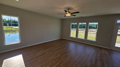 16 Roxbury Dr in Port Wentworth, GA - Building Photo - Building Photo
