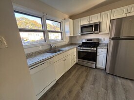 79 Tavistock Dr in Little Egg Harbor Township, NJ - Building Photo