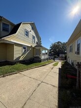 498 Hawley Ave in Bridgeport, CT - Building Photo - Building Photo