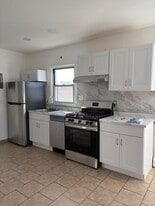2175 48th St, Unit Apt # 2 in Astoria, NY - Building Photo