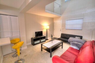 1220 SW 5th St in Miami, FL - Building Photo - Building Photo