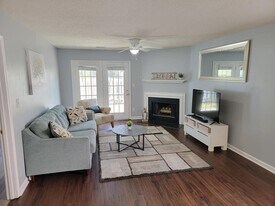 14 Heritage Village Ln in Columbia, SC - Building Photo