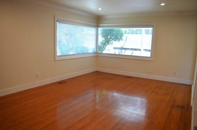 38 Forbes Ave in San Rafael, CA - Building Photo - Building Photo