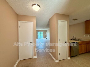 4680 Playschool Dr in Jacksonville, FL - Building Photo - Building Photo