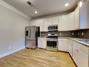 2449 Paul Ave NW in Atlanta, GA - Building Photo - Building Photo