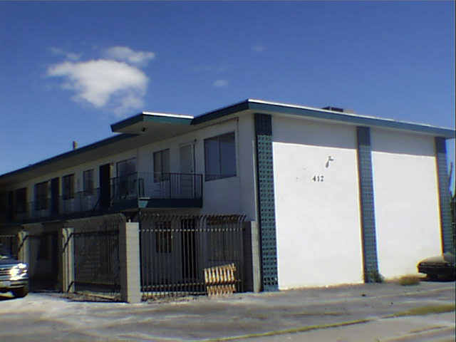 412 W Monroe Ave in Las Vegas, NV - Foto de edificio - Building Photo