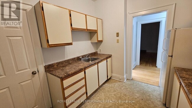 224A Pitt St in Cornwall, ON - Building Photo - Building Photo