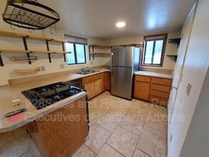 823 W Birch Ave in Flagstaff, AZ - Building Photo - Building Photo