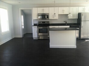 158 Main St in Wenham, MA - Building Photo - Building Photo