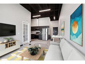 801 SE 9th St in Minneapolis, MN - Building Photo