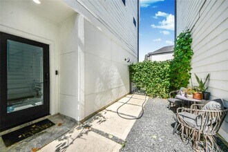1837 Flowing Springs Trail in Houston, TX - Building Photo - Building Photo