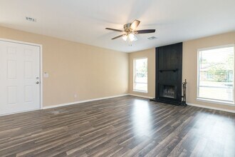 5906 E 33rd Ct-Unit -Unit 5906 in Tulsa, OK - Building Photo - Building Photo