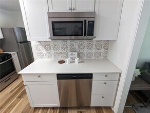 1565 Whipporwill Dr SW in Marietta, GA - Building Photo - Building Photo