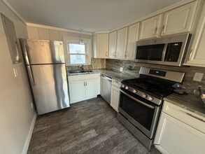 140 Ashworth Ave in Hampton, NH - Building Photo - Building Photo