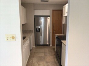 1023 Spring Meadow Dr in Kissimmee, FL - Building Photo - Building Photo