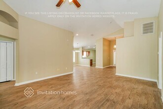 15444 Long Cypress Dr in Ruskin, FL - Building Photo - Building Photo