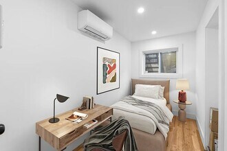 1208 St Marks Ave in Brooklyn, NY - Foto de edificio - Building Photo