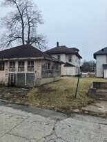 406 E Market St in Crawfordsville, IN - Building Photo