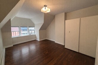 101-103 Spadina Rd in Toronto, ON - Building Photo - Building Photo