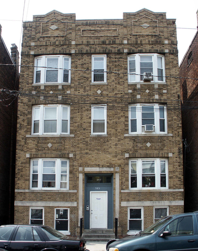 345 Forrest St in Jersey City, NJ - Building Photo - Building Photo