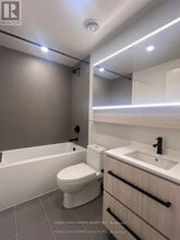 425 Front St E in Toronto, ON - Building Photo - Building Photo