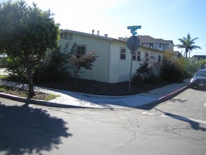 548 W Imperial Ave in El Segundo, CA - Building Photo - Building Photo