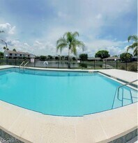 1248 SE 7th St in Cape Coral, FL - Building Photo