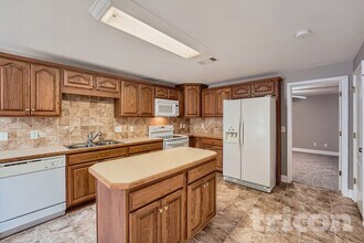 4365 Rosestone Ct in Douglasville, GA - Foto de edificio - Building Photo