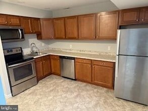 17 Revelle St in New Castle, DE - Building Photo - Building Photo