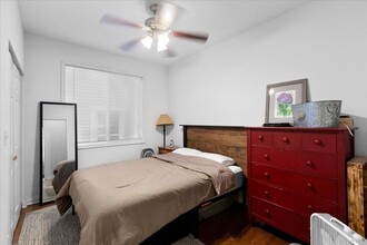3528 W Shakespeare Ave in Chicago, IL - Building Photo - Building Photo