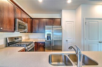 14305 Sandrock Bnd in Pflugerville, TX - Building Photo - Building Photo