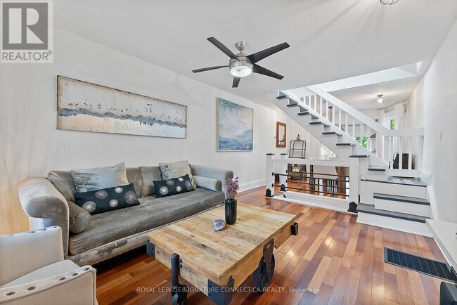 7 Norway Ave in Toronto, ON - Building Photo - Building Photo