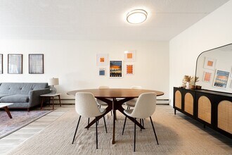 277 Beacon St, Unit #1 in Somerville, MA - Building Photo - Building Photo