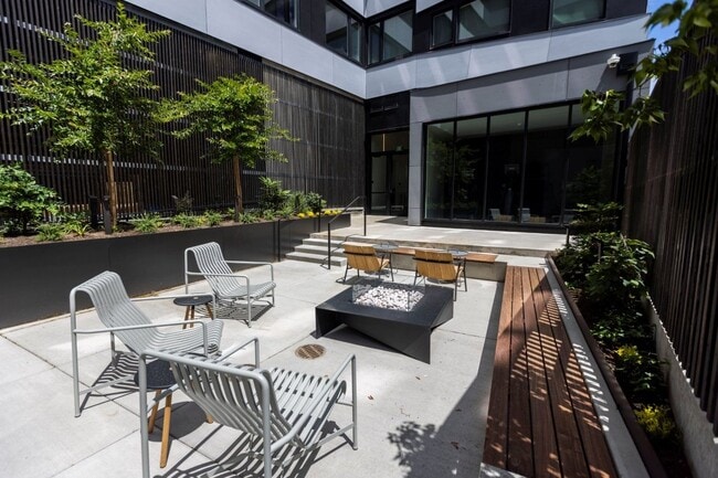 Analog PDX in Portland, OR - Building Photo - Building Photo