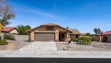 43922 Warner Trail in Palm Desert, CA - Building Photo - Building Photo