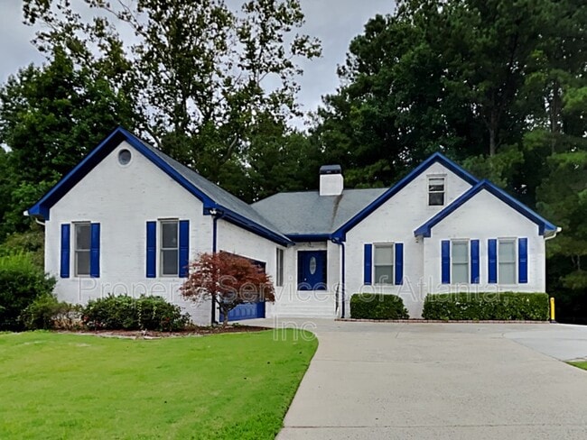 property at 5082 Sherrer Dr NW