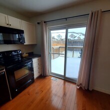 50 Princeton Pl in Belleville, ON - Building Photo - Building Photo