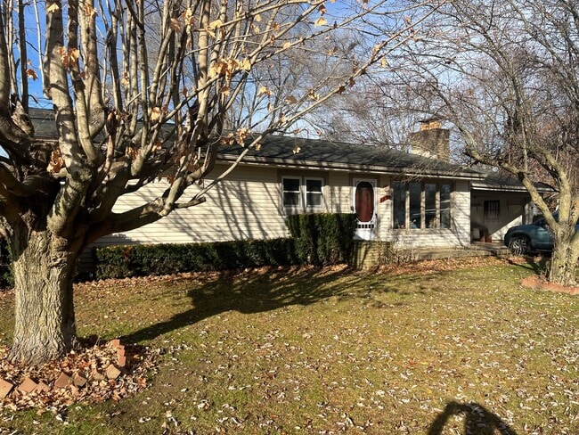 property at 1495 Kenarbre Dr