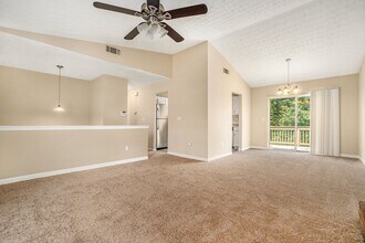3745 Riverside Pkwy in Decatur, GA - Building Photo - Building Photo