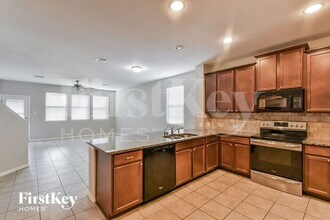 2550 Just My Style in San Antonio, TX - Building Photo - Building Photo