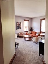 2254 Monroe Ave in Norwood, OH - Foto de edificio - Building Photo