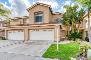 19505 Highridge Way in Trabuco Canyon, CA - Building Photo