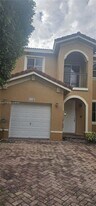 7107 SW 165th Ave in Miami, FL - Building Photo