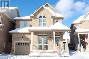 59 Hawke Cres in New Tecumseth, ON - Building Photo