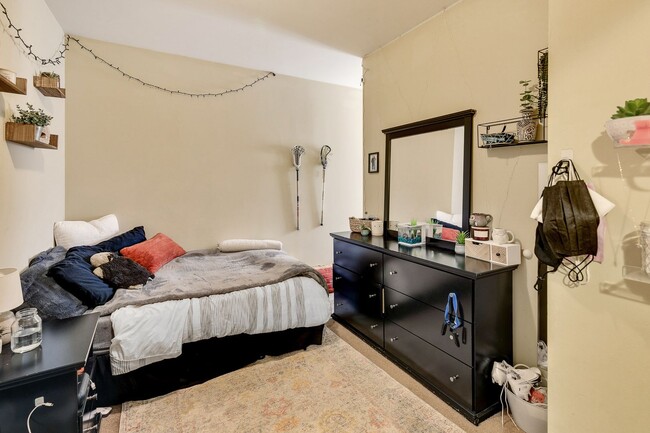 property at 1816 N 17th St