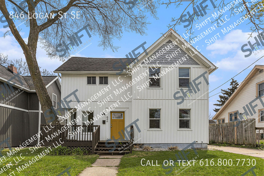 846 Logan St SE in Grand Rapids, MI - Building Photo