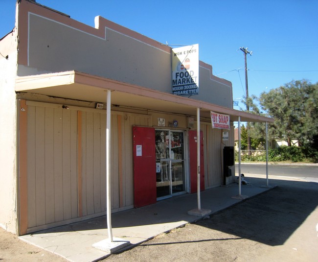 2444 S 9th St in Fresno, CA - Foto de edificio - Building Photo