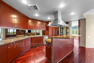 2500 Sixth Ave in San Diego, CA - Building Photo - Building Photo