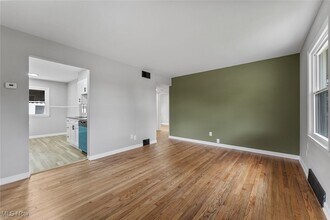 13401 Puritas Ave in Cleveland, OH - Building Photo - Building Photo