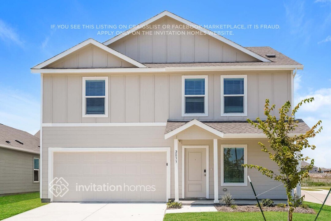 2833 Tennessee Walker Wy in Crandall, TX - Building Photo